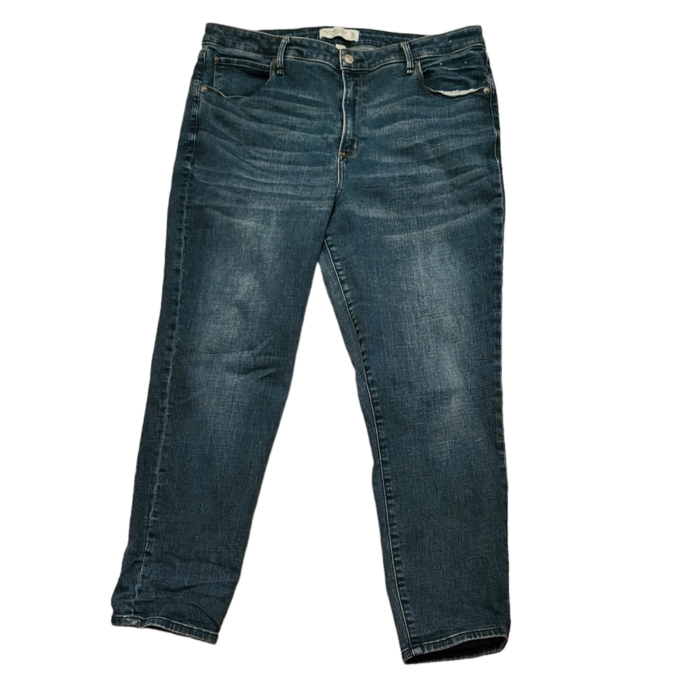 5/50% ladies Abercrombie skinny jeans